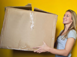 Cross-Country-Movers-Woman-Carrying-Box
